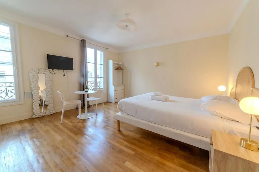 Apartment La Suite Victor Hugo Paris France